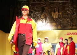dhl-fashion-2.jpg