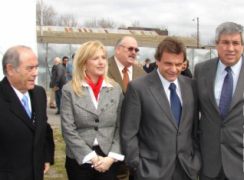 cetacinauguracionterminalmultimodal_variosfuncionarios_.jpg