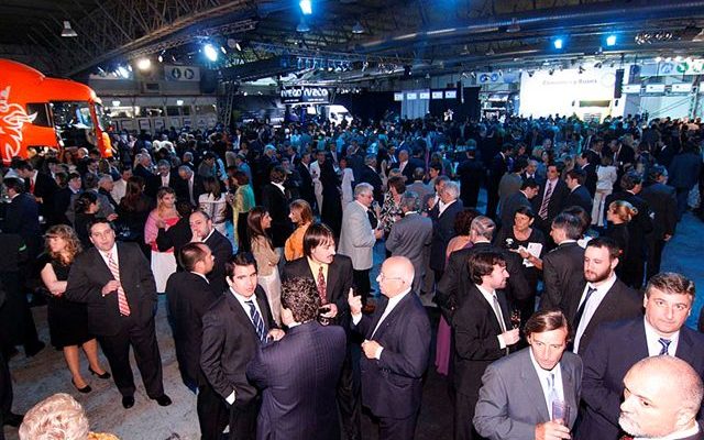 fadeeac2008_coctel.jpg