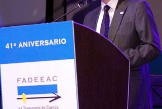fadeeac2008_morales.jpg