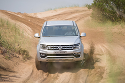 La nueva Amarok V6 se probó en Campo de Mayo