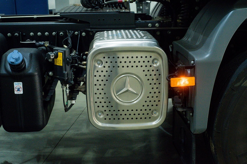 9. Nuevos modelos de camiones Mercedes-Benz se suman a la producción local. (8)